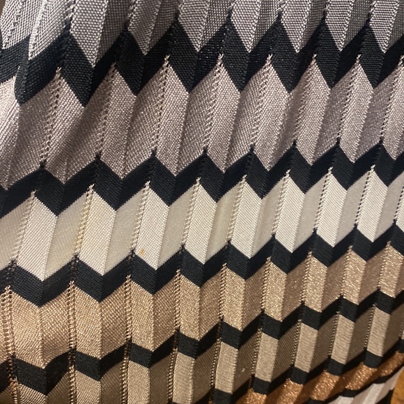 Laundry by Shelli Segal Metallic Chevron Knit Dress - Picture 3 of 7